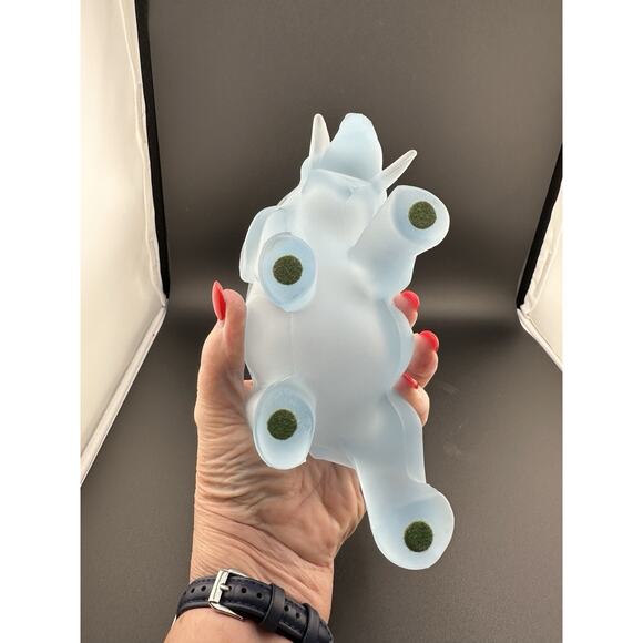 Vintage Tiara Indiana Glass Satin Blue Frosted Elephant Lidded Trinket Box - Picture 7 of 10